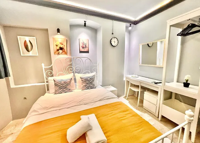 Апарт-отель White Taksim 4*