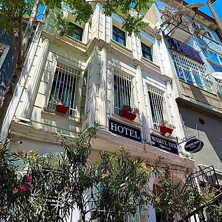 White Taksim 4*