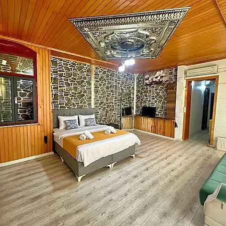 White Taksim 4* Isztambul