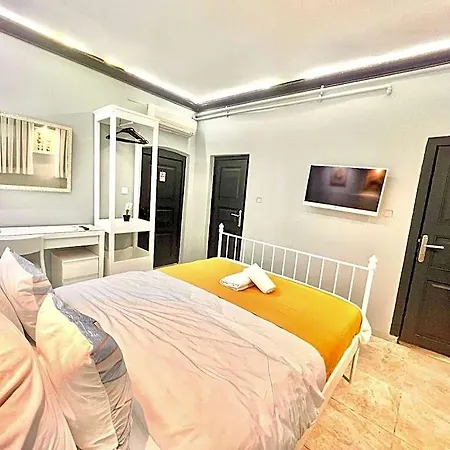 Apartmanhotel White Taksim 4*