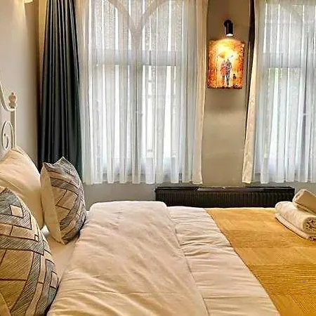 Aparthotel White Taksim 4*